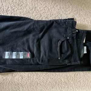 Levis 511 Slim Black Jeans (size 32/32)